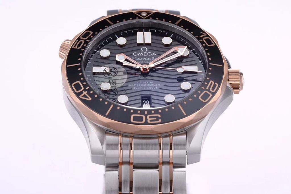 VS廠歐米茄海馬300玫瑰金黑面評(píng)測(cè)（VS海馬300間玫金怎么樣）