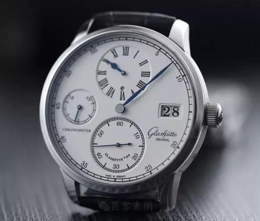 真力時推出DEFY SKYLINE天際腕表