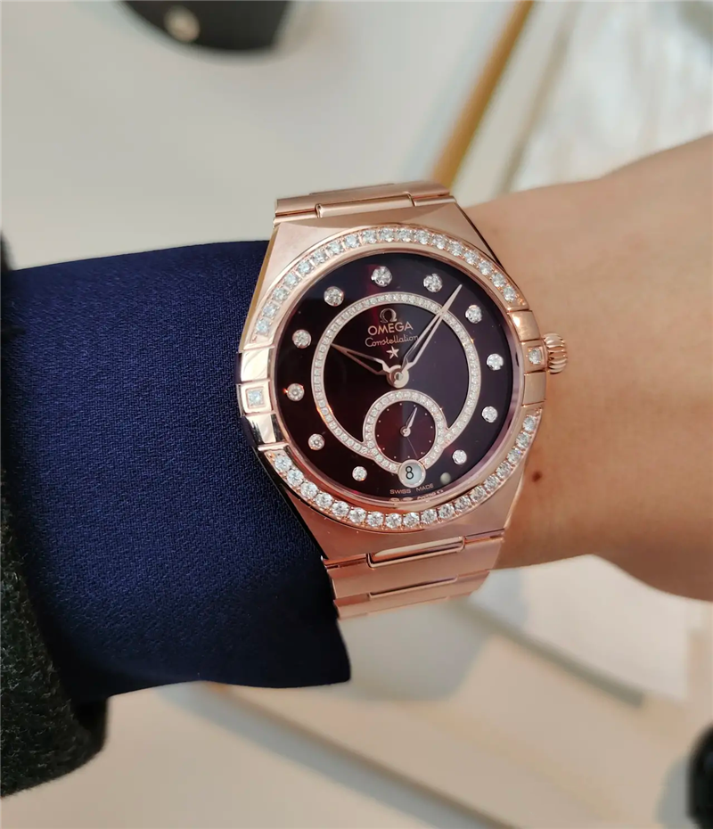 蕭邦推出“Happy Sport Métiers d’Art”工藝表盤腕表