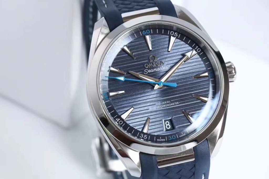 VS廠歐米茄海馬150柚木淺藍盤評測（vs海馬150柚木淺藍值得入手嗎）