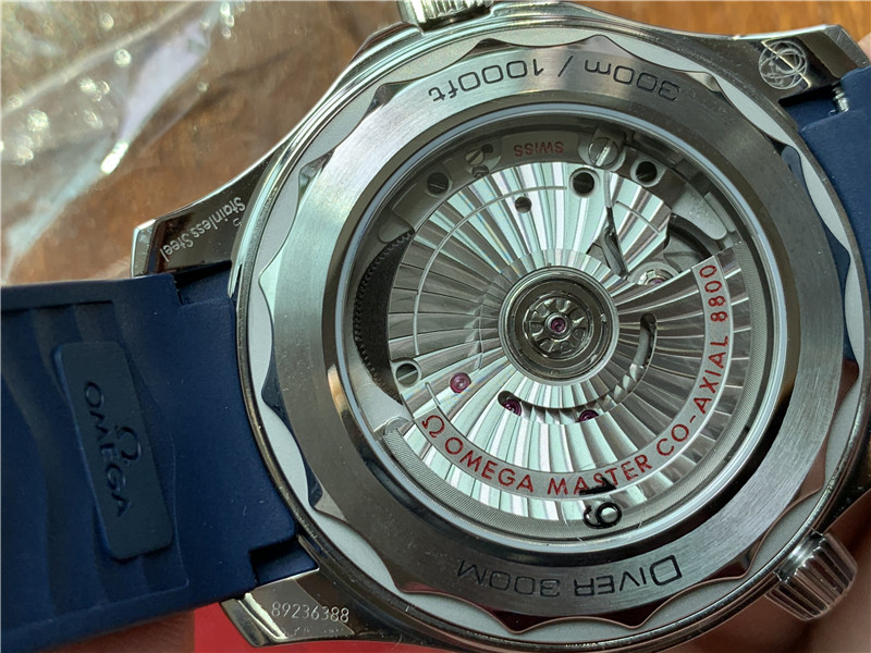 VS廠歐米茄海馬300藍(lán)面對比正品評測（VS海馬300藍(lán)面有破綻嗎）