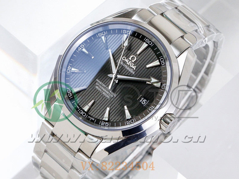 VS廠歐米茄海馬150米「柚木黑盤」產(chǎn)品展示