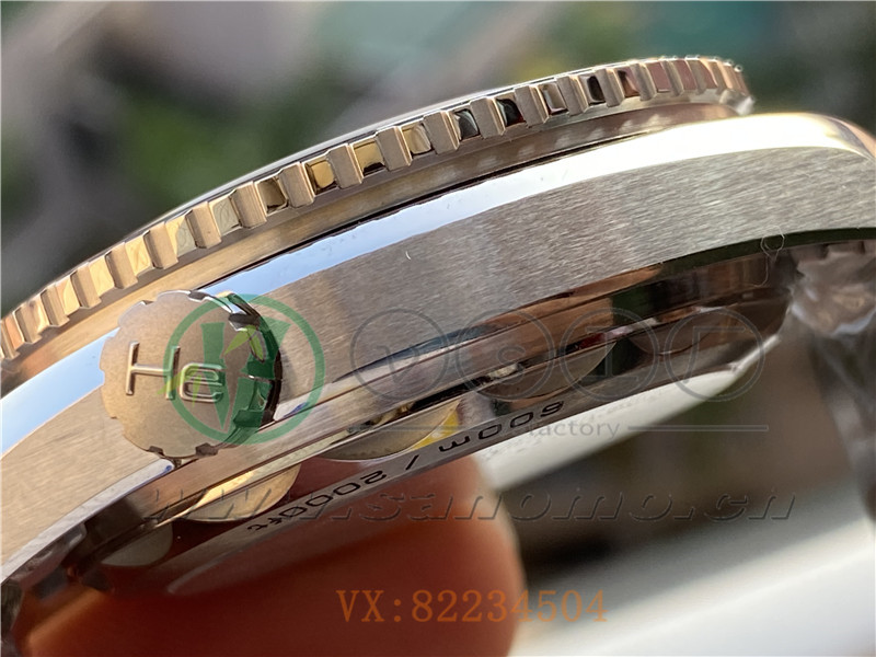 VS廠歐米茄海馬600米「太極圈」產品展示