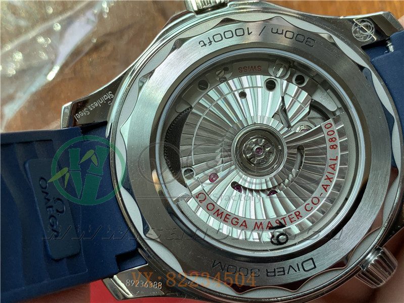 VS廠歐米茄海馬300米V3版藍面做工是否值得入手