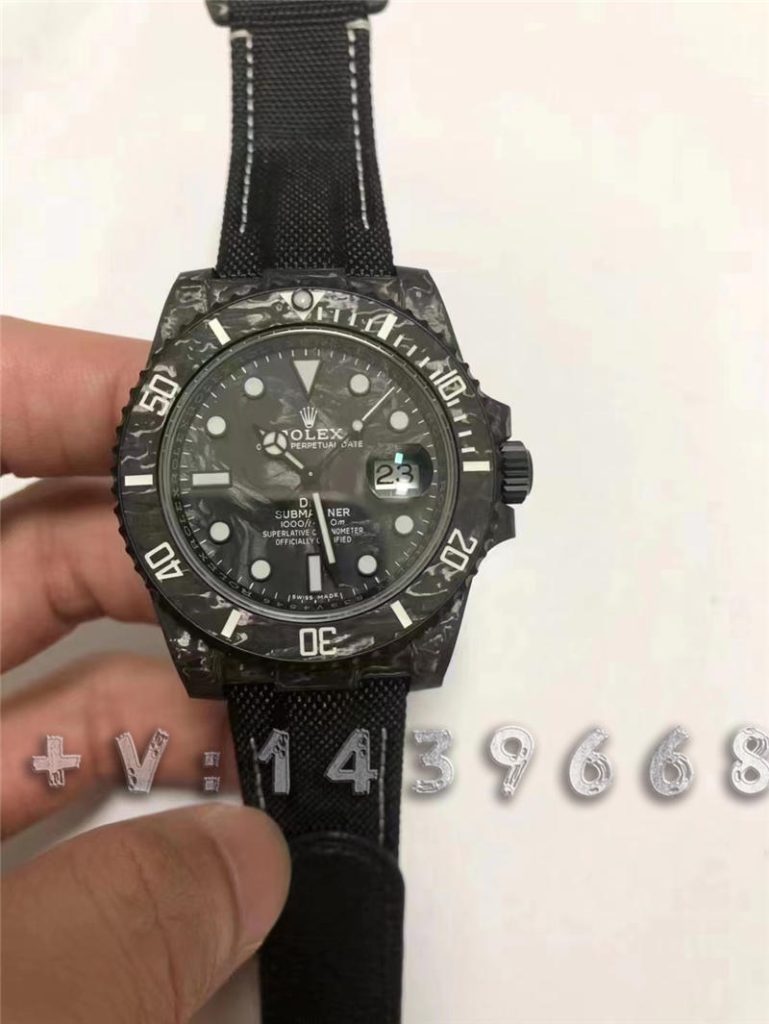 VS廠勞力士碳纖維勞力士會一眼假嗎（VSDIW版碳纖維水鬼有破綻嗎）