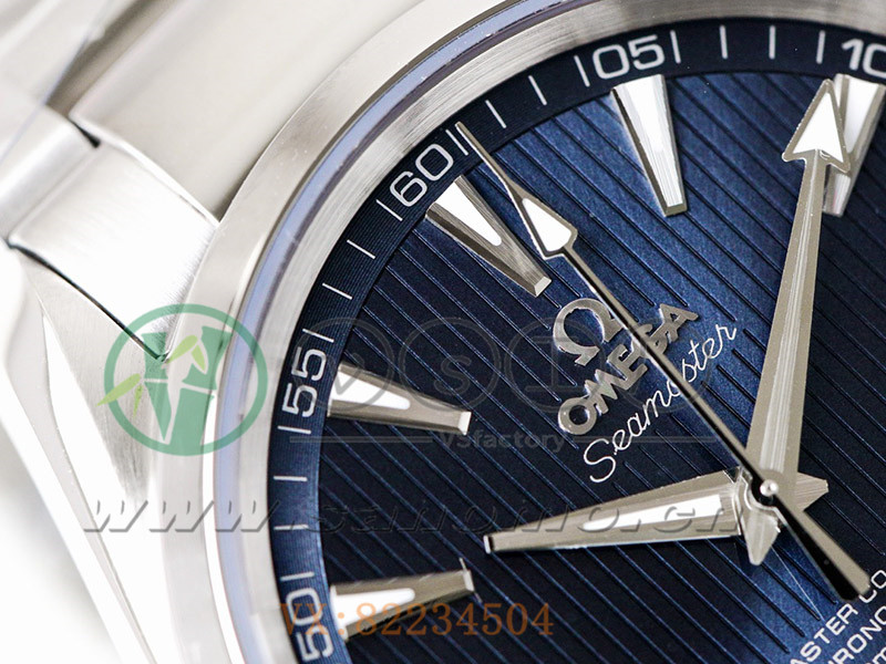 VS廠歐米茄海馬150米「柚木藍盤白針」產品展示