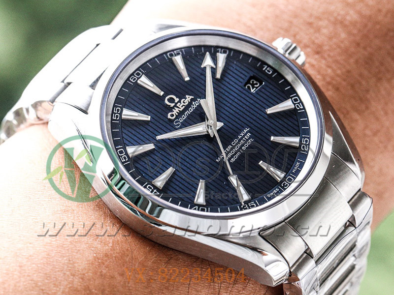 VS廠歐米茄海馬150米「柚木藍盤白針」產品展示