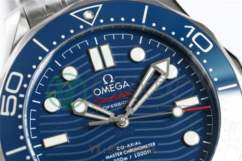 VS廠歐米茄海馬300米「藍面鋼帶」產(chǎn)品展示