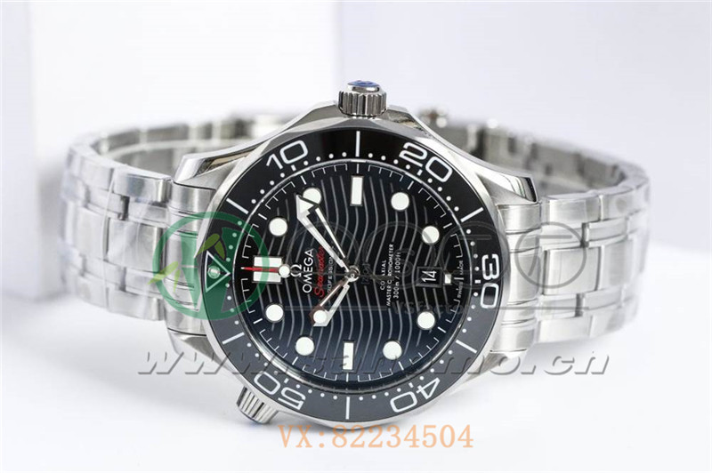 VS廠歐米茄海馬300米「黑面鋼帶」產品展示