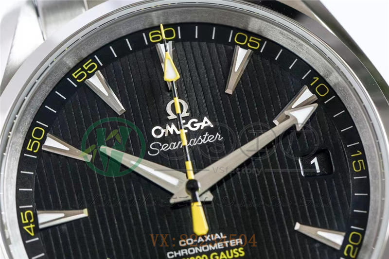 VS廠歐米茄海馬150米「大黃蜂」產品展示