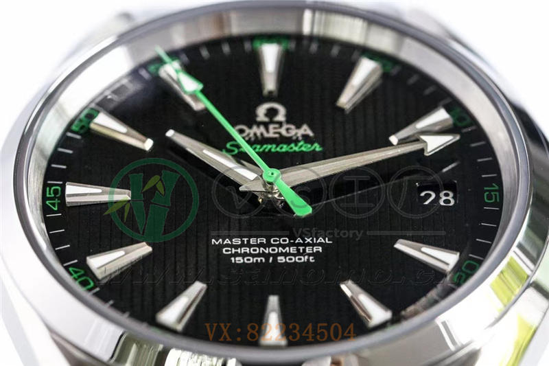 VS廠歐米茄海馬150米「柚木黑盤(pán)綠針」產(chǎn)品展示