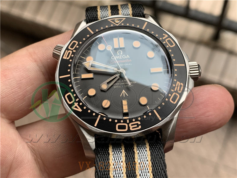 VS廠歐米茄鈦金屬版007無(wú)暇赴死有沒(méi)有破綻（vs廠無(wú)暇赴死值得入手嗎）