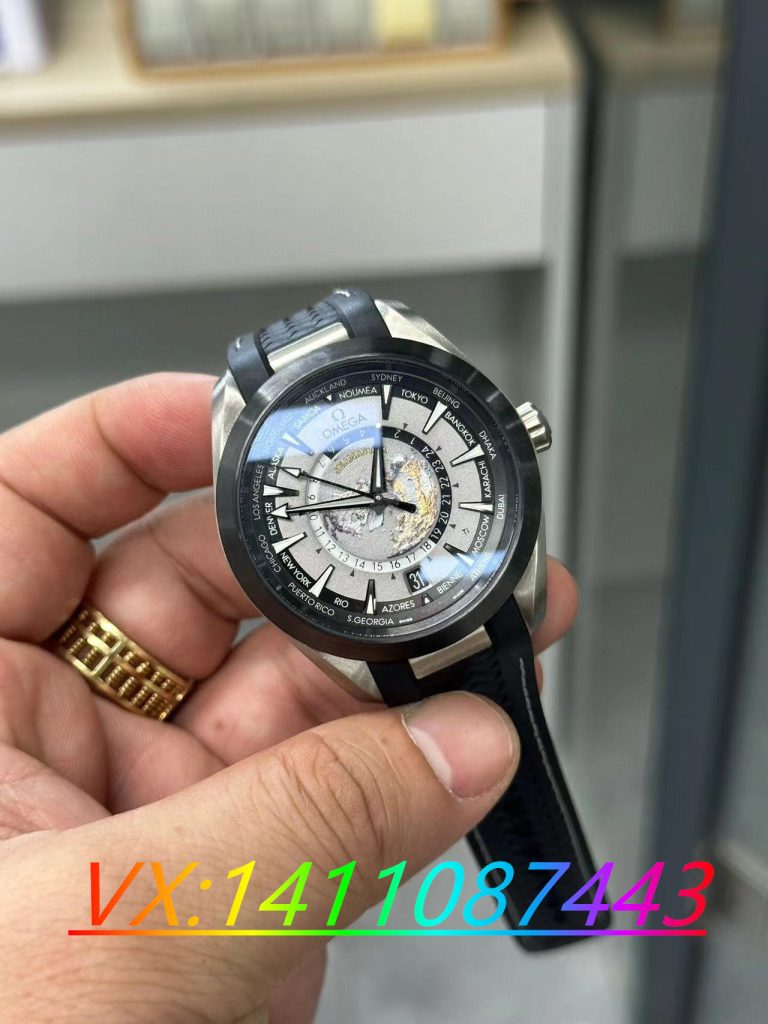 VS廠鈦殼世界時新品評測，海馬150陶瓷刻度盤亮點解析！