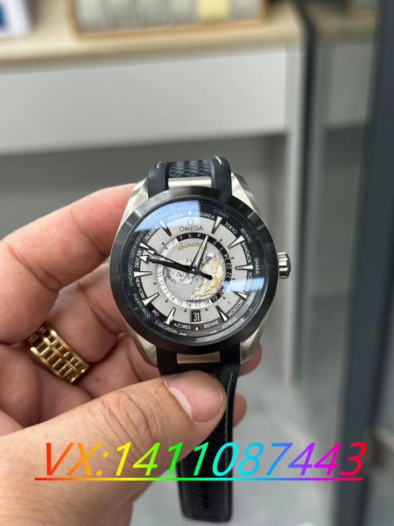 VS廠鈦殼世界時新品評測，海馬150陶瓷刻度盤亮點解析！