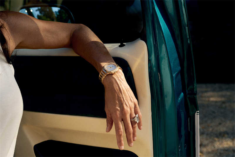 ?現(xiàn)代女性的精致之選，百達(dá)翡麗鸚鵡螺女士手表帶您走向時尚巔峰！