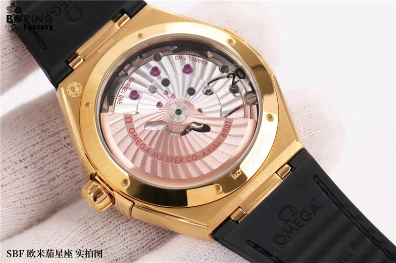 vs廠歐米茄五代星座全玫藍(lán)與全金黑對比