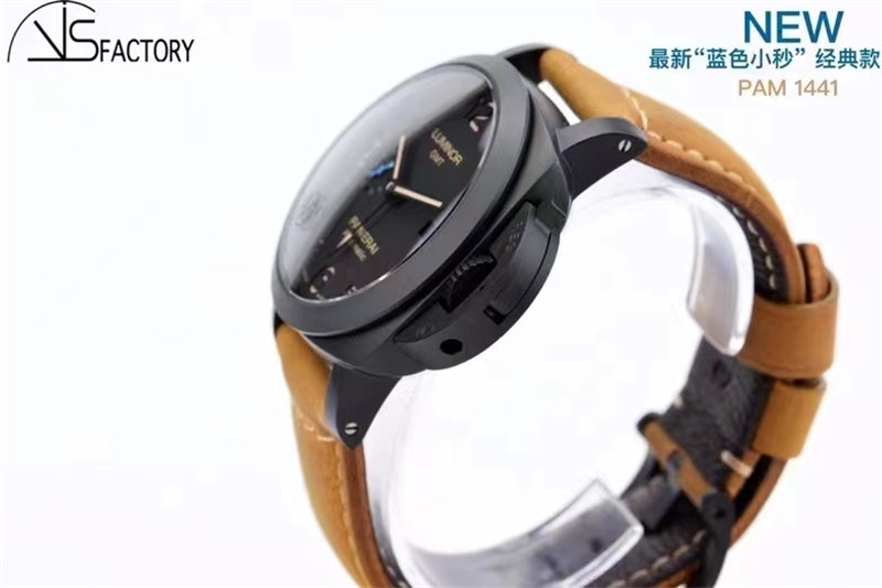 VS廠沛納海441/1441全陶瓷腕表會掉色嗎？看完評測就明白了！