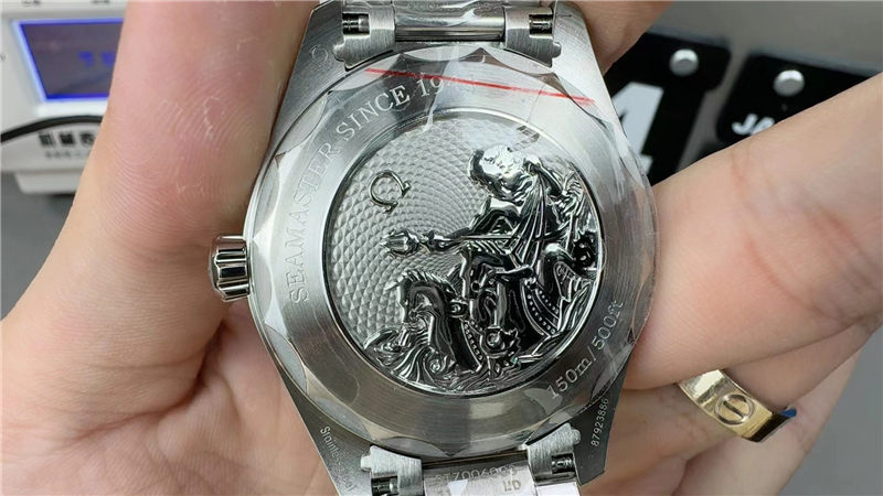 VS廠歐米茄海馬150世界時冰藍盤還原度高嗎？