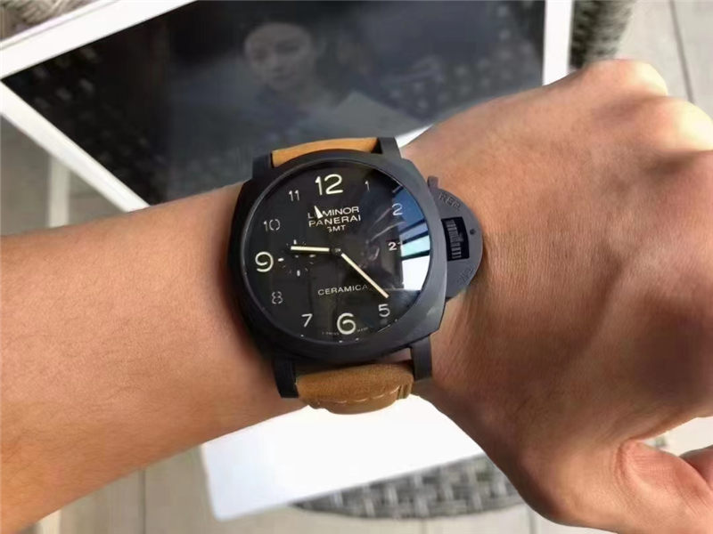 VS廠沛納海441/1441全陶瓷腕表會掉色嗎？看完評測就明白了！