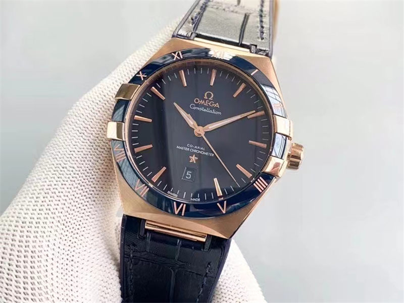 vs廠歐米茄五代星座全玫藍(lán)與全金黑對比