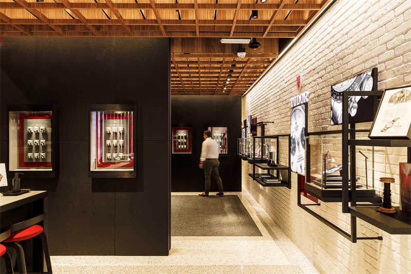 專屬定制，奢享非凡！帝舵美國精品店等你來