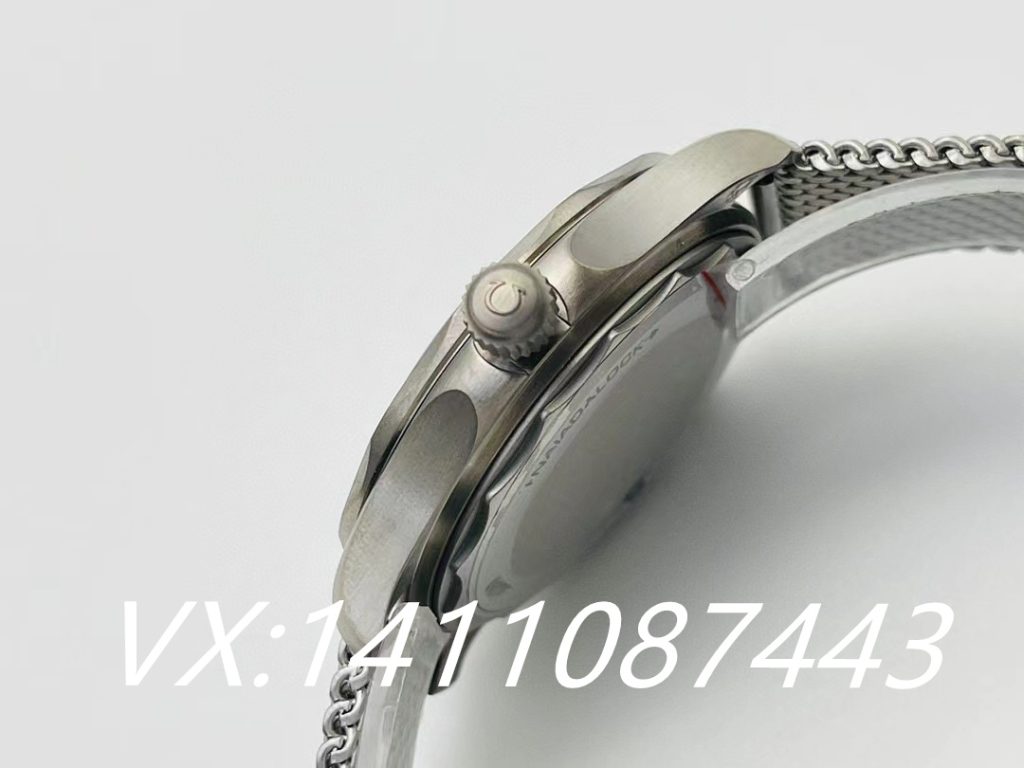 VS廠歐米茄海馬300米007無暇赴死復刻腕表怎么樣？是否值得入手