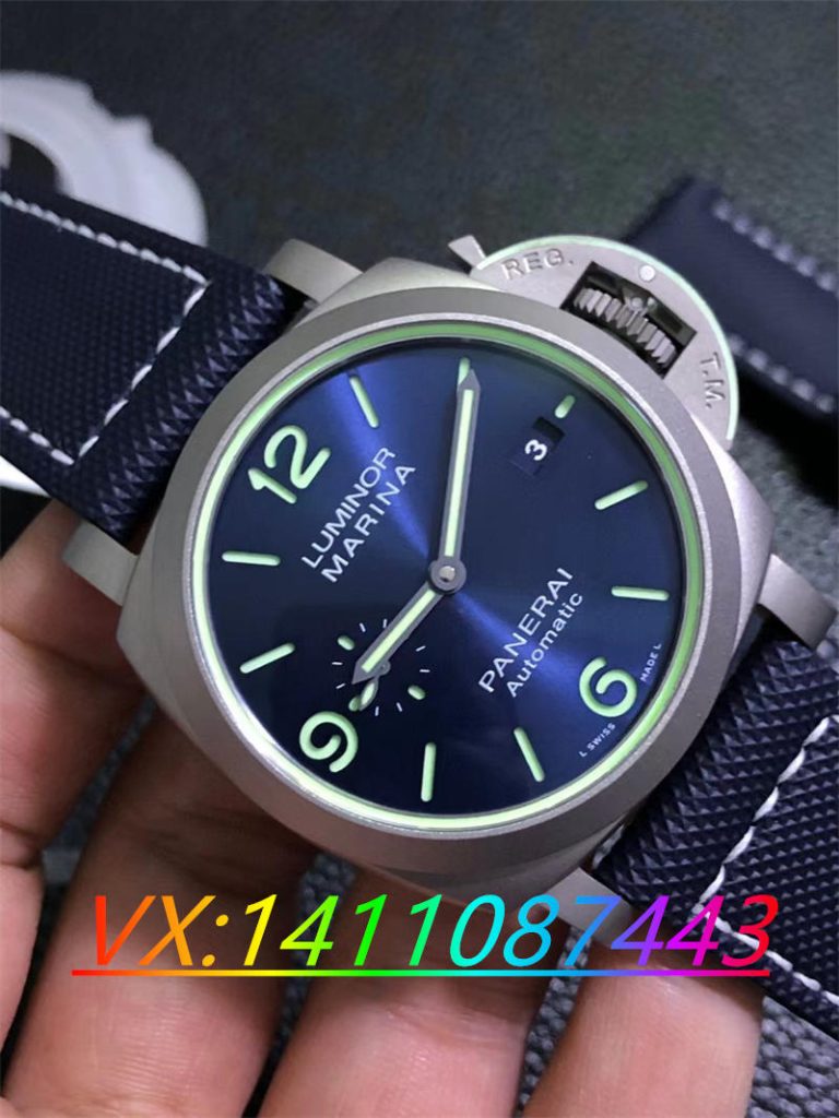 探索VS廠沛納海PAM1117：鈦金屬腕表的新境界