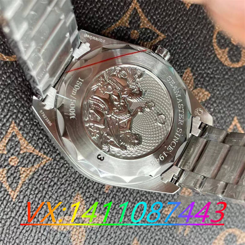 VS廠歐米茄海馬150冰藍面世界時真假對比測評