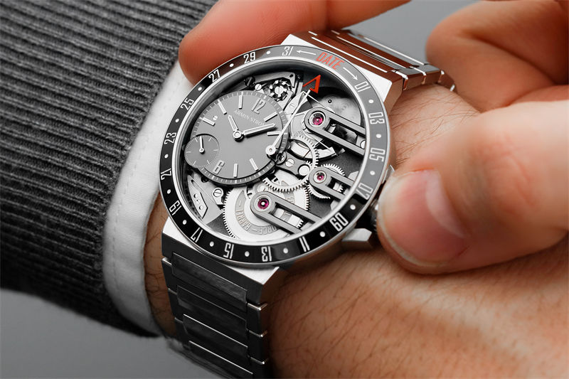 極致精準：Armin Strom Orbit日期存儲