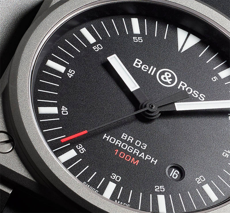 簡單生活從極簡主義手表開始