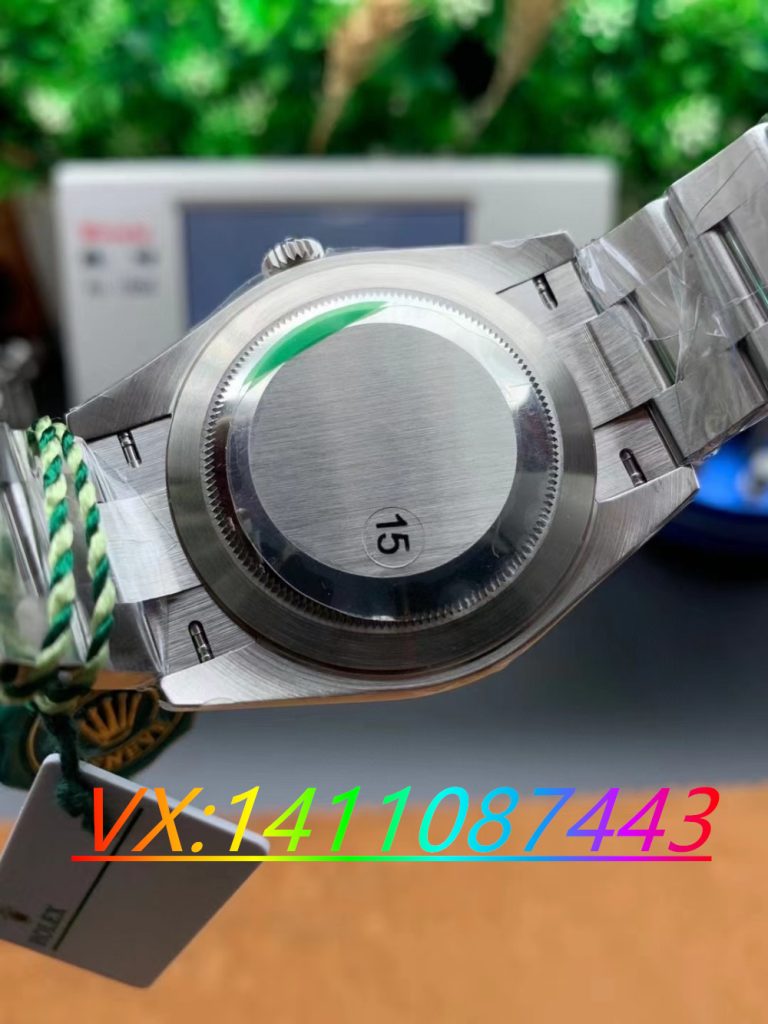 VS廠勞力士日志41白盤搭配3235機(jī)芯做工細(xì)節(jié)解析