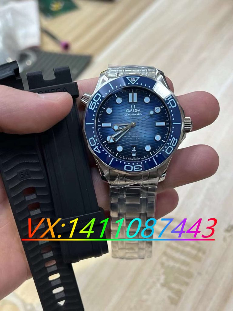 VS廠歐米茄海馬300米潛水表Summer Blue款，值得入手嗎？