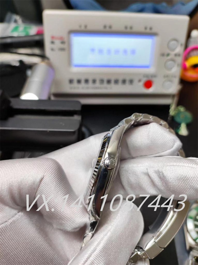 VS廠勞力士日志薄荷綠搭配丹東3235機(jī)芯如何？