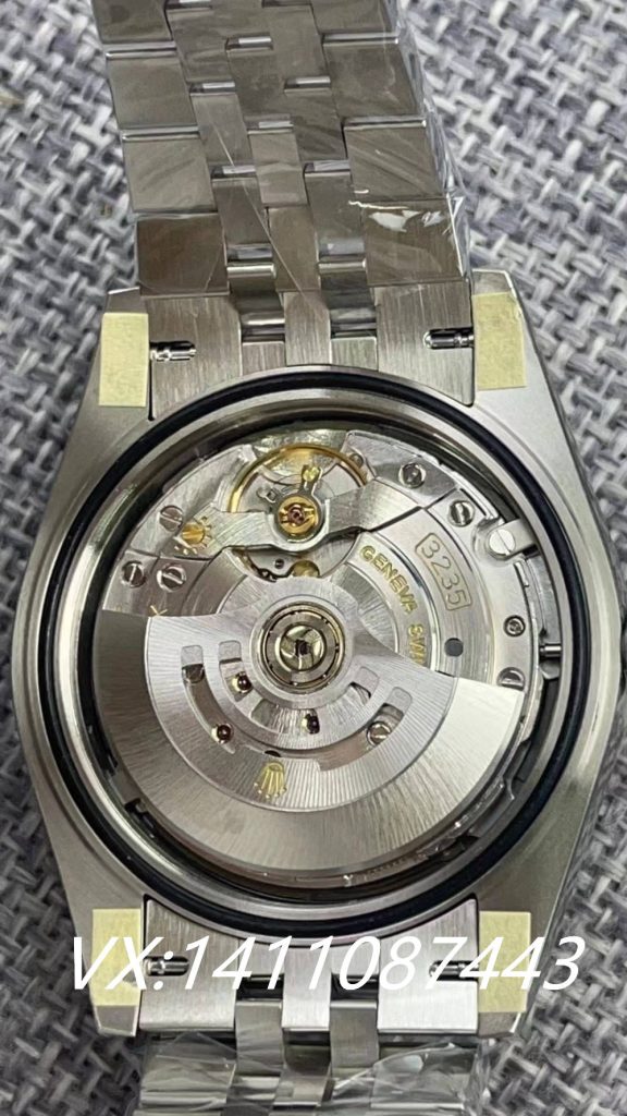 VS廠勞力士日志細節全面對比，哪款更值得入手？