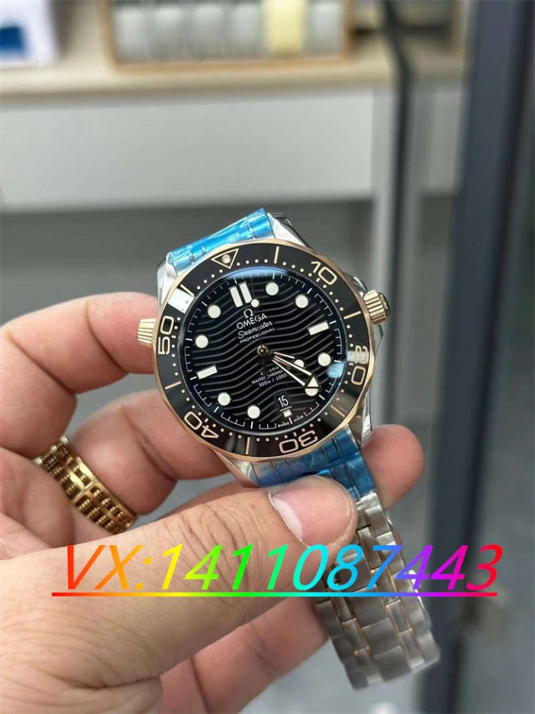 歐米茄海馬300米8800機(jī)芯詳細(xì)實(shí)拍賞析