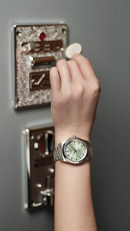 ?趙麗穎芭芭拉裴秀智演繹浪琴表廣告大片