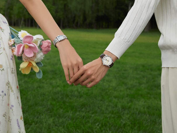 七夕特別推薦，浪琴對表綻放愛意