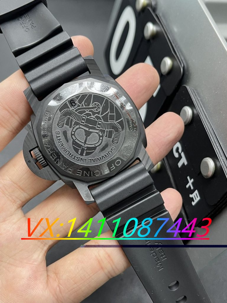 VS廠(chǎng)沛納海979碳纖維搭配P9010機(jī)芯的制作工藝還原度揭秘