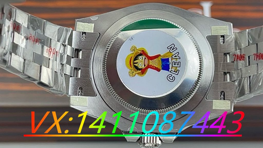 C廠皮蛋圈格林尼治型m126710grnr對比正品評測