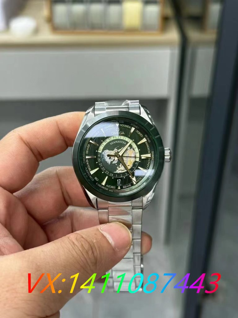 VS廠海馬150m世界時墨綠面做工怎么樣?