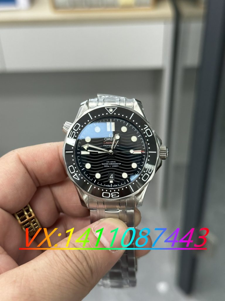 VS廠歐米茄海馬300V3版評測，附鑒別方法