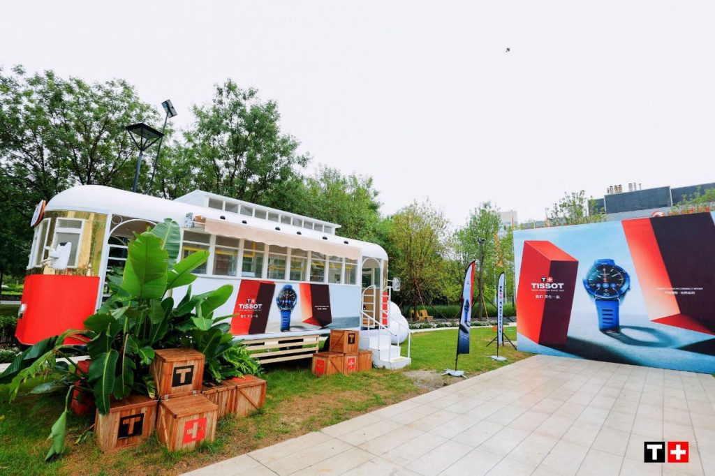 ‘我們?天生一隊(duì)’城市騎行北京站，天梭騰智?無(wú)界系列運(yùn)動(dòng)版留下破風(fēng)印記！