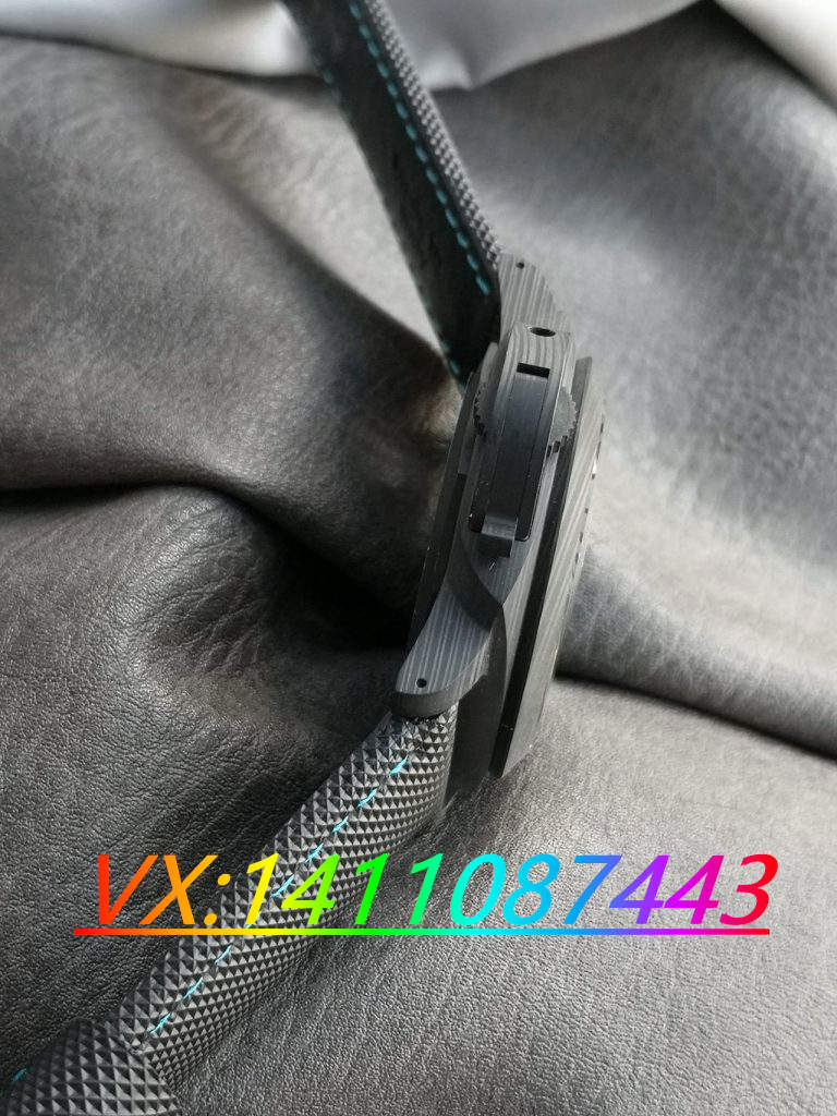 VS廠沛納海pam01661碳纖維腕表做工細節(jié)評測(VS廠沛納海1661值得入手嗎)