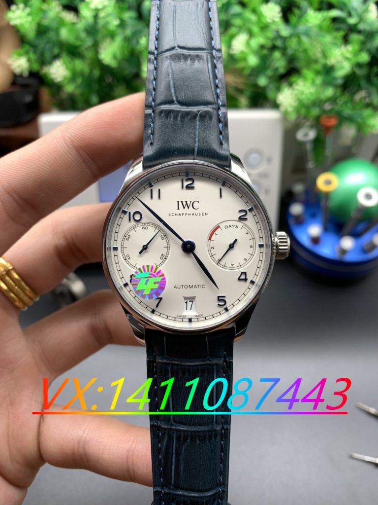 ZF廠萬國葡七復刻表V5版本做工細節方面怎么樣？