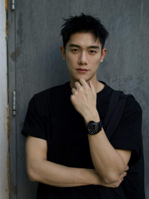 初秋颯爽，沛納海腕表點(diǎn)亮你的出游型格