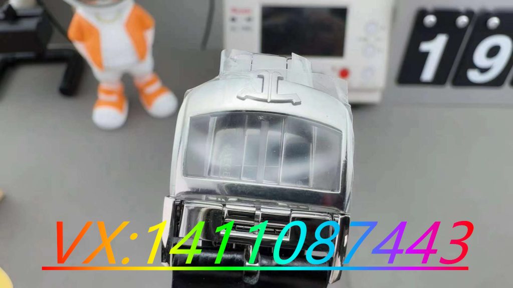 APS積家月相大師對(duì)比GF區(qū)別在哪里？