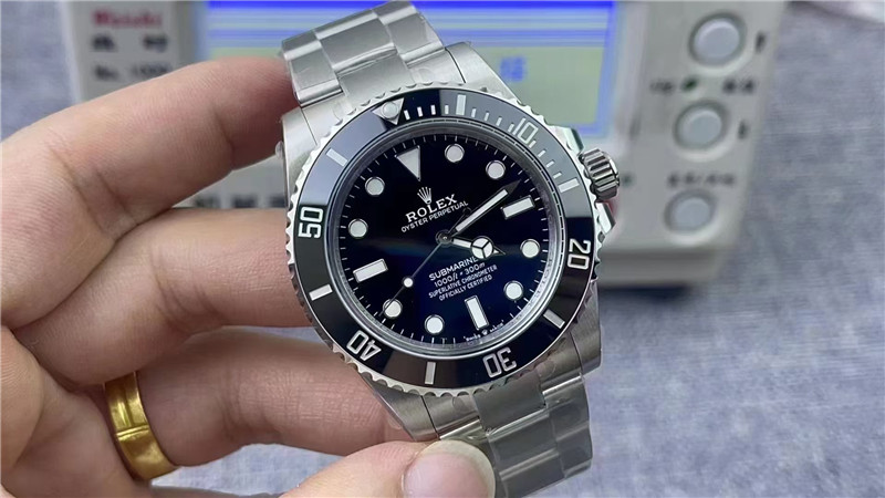 VS廠勞力士復刻表41無日歷款黑水鬼3230一體機芯值得入手嗎！VS工廠勞力士無日歷黑水鬼的還原度是站西市場天花板嗎！