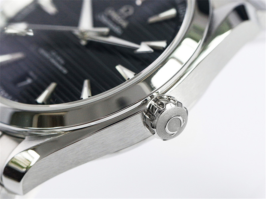 VS廠海馬150黑面復刻表：卓越之選的深度評測