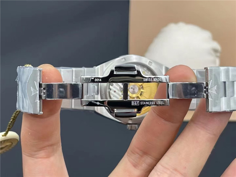 ZF工廠江斯丹頓縱橫四海4500V復刻表的還原度與做工細節解讀