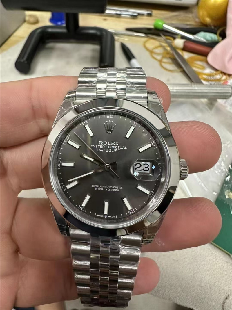 Seiko Presage系列有著超百年的制表技術相當NISS